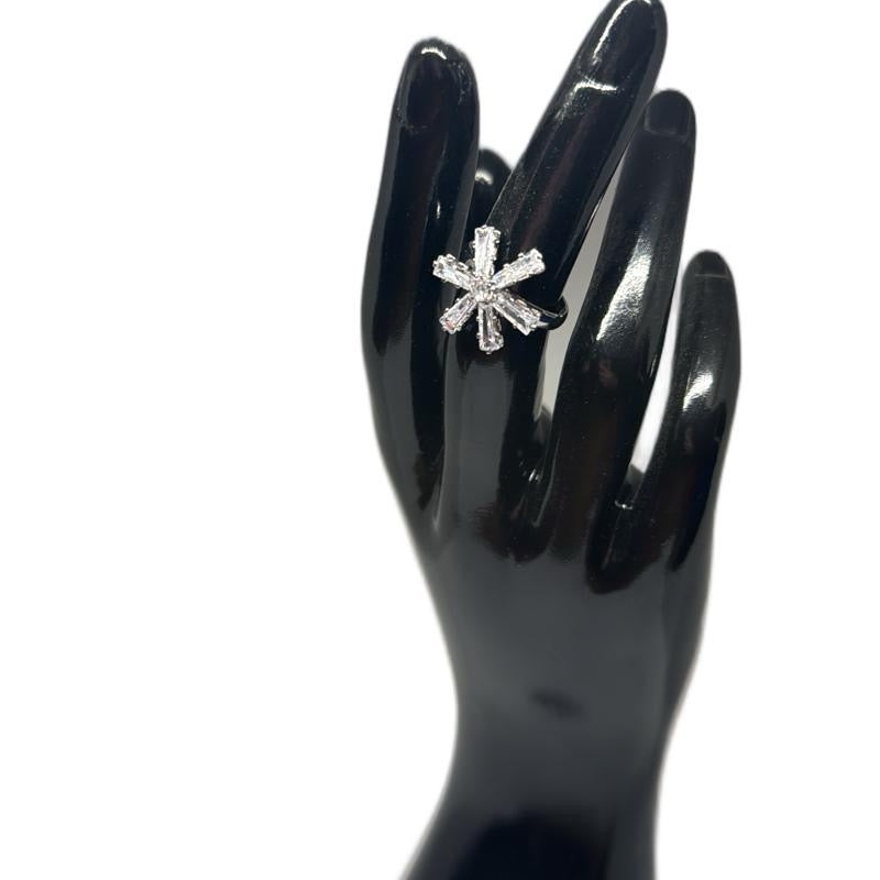 Anello A Forma Di Fiore